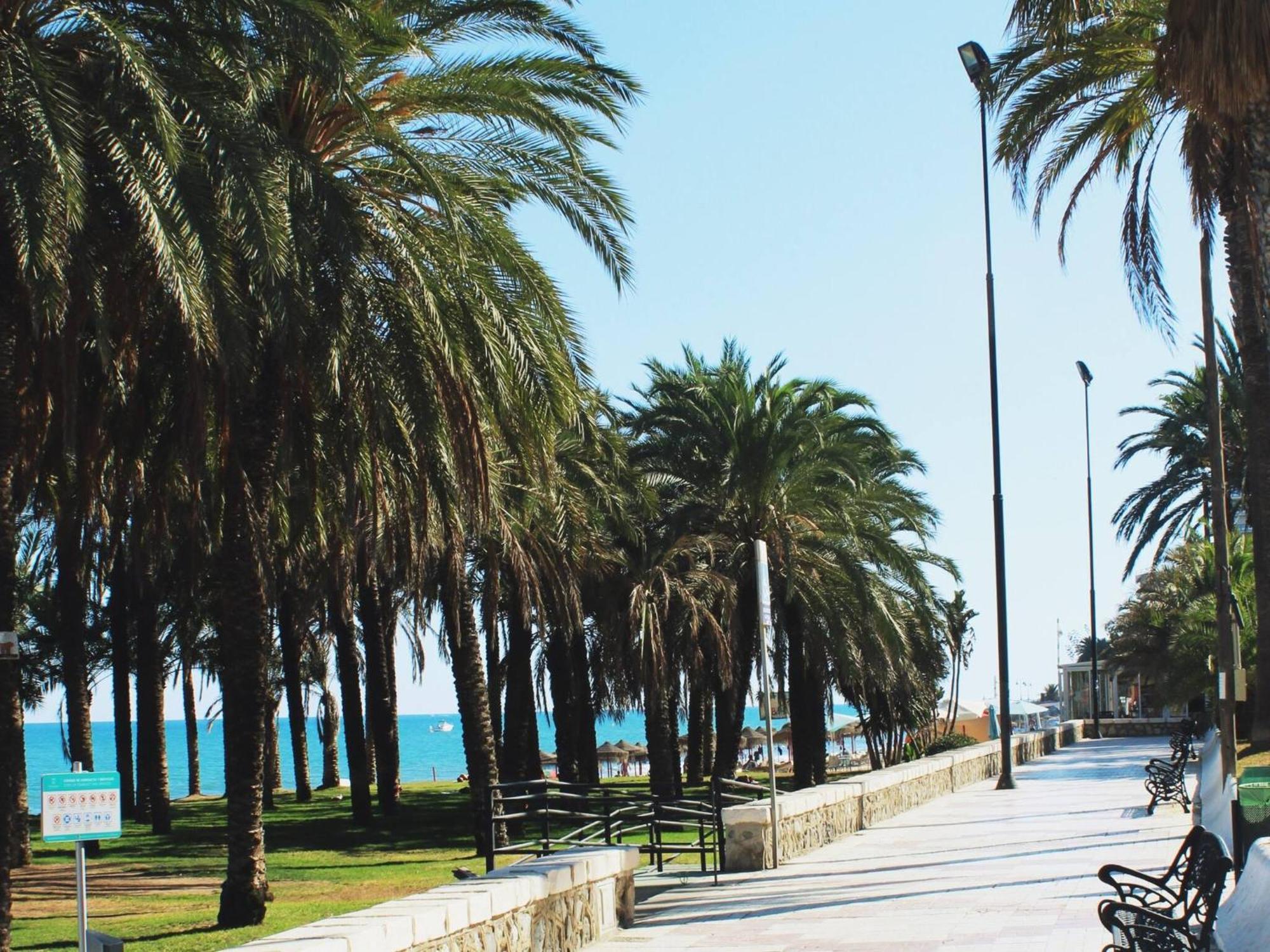 Esplendido Apartamento A Pie De Playa En Torremolinos Apartment Exterior photo